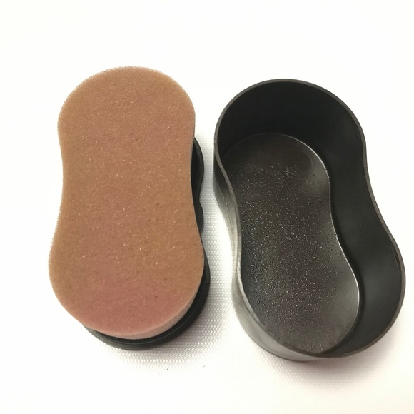 Clarks Accessories Clarks Oiled Leather Sponge Shoe Care